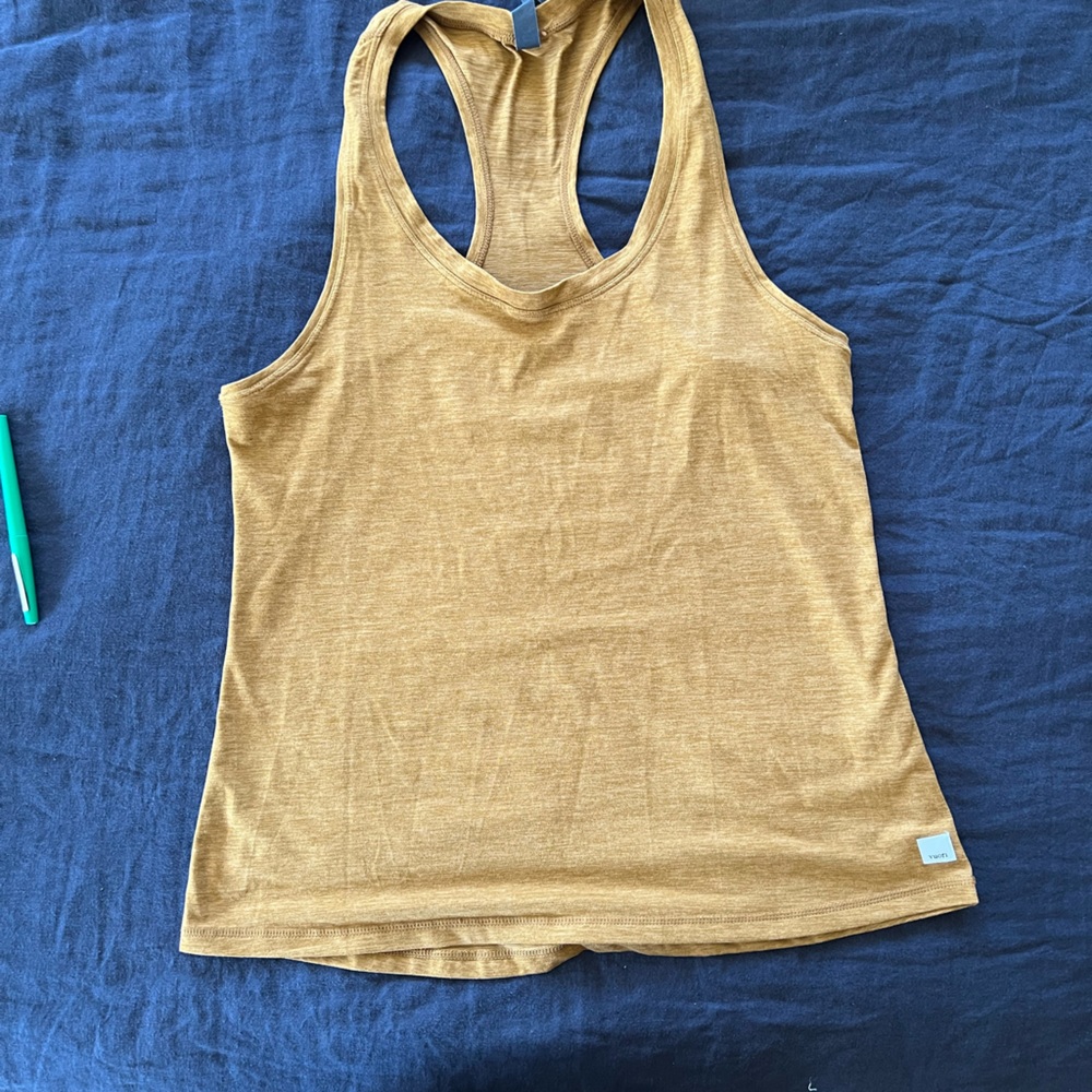 Vuori Lux Performance Tank